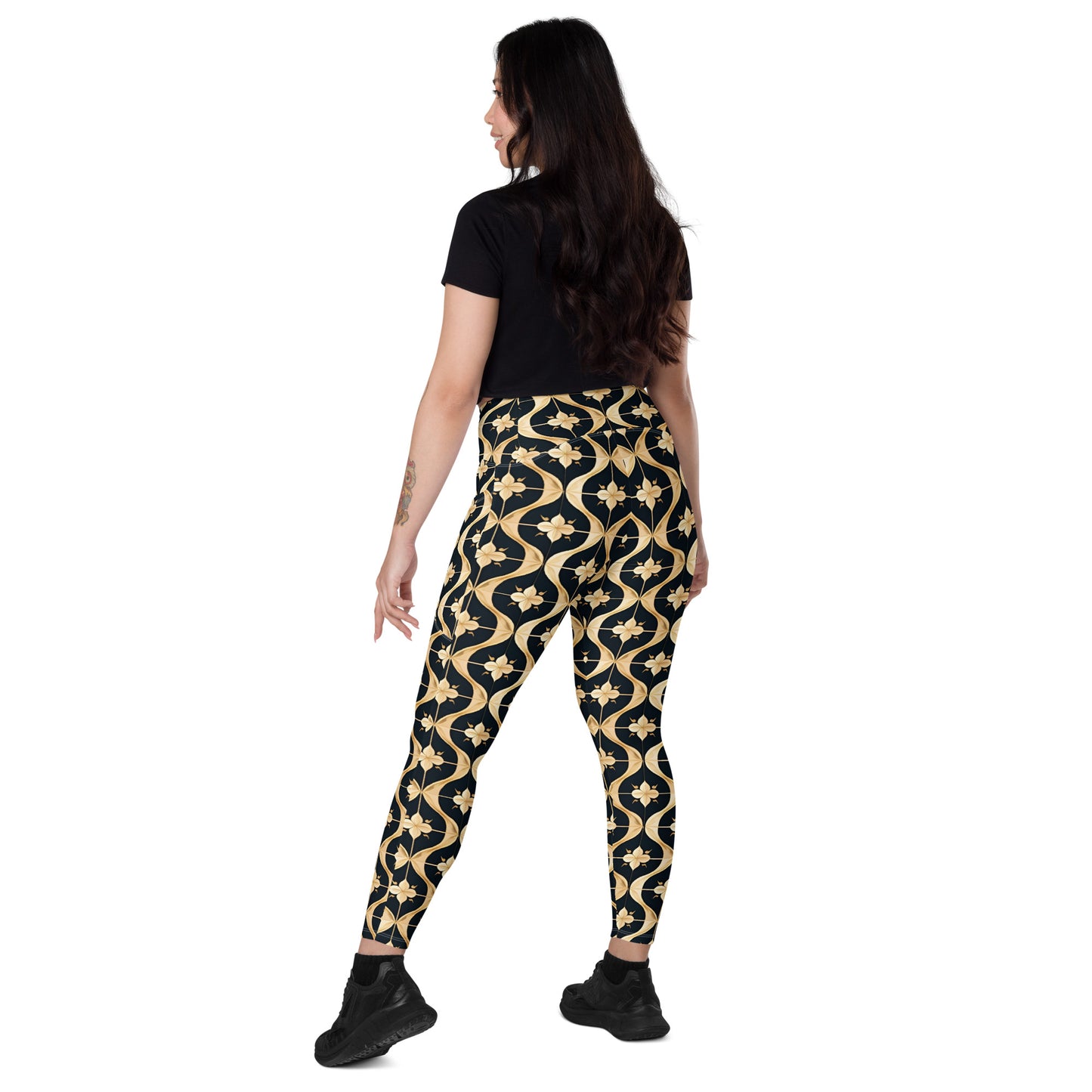 Crossover leggings with pockets