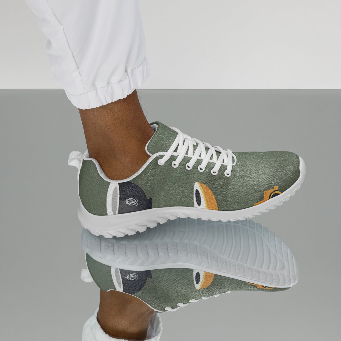 Men’s athletic shoes
