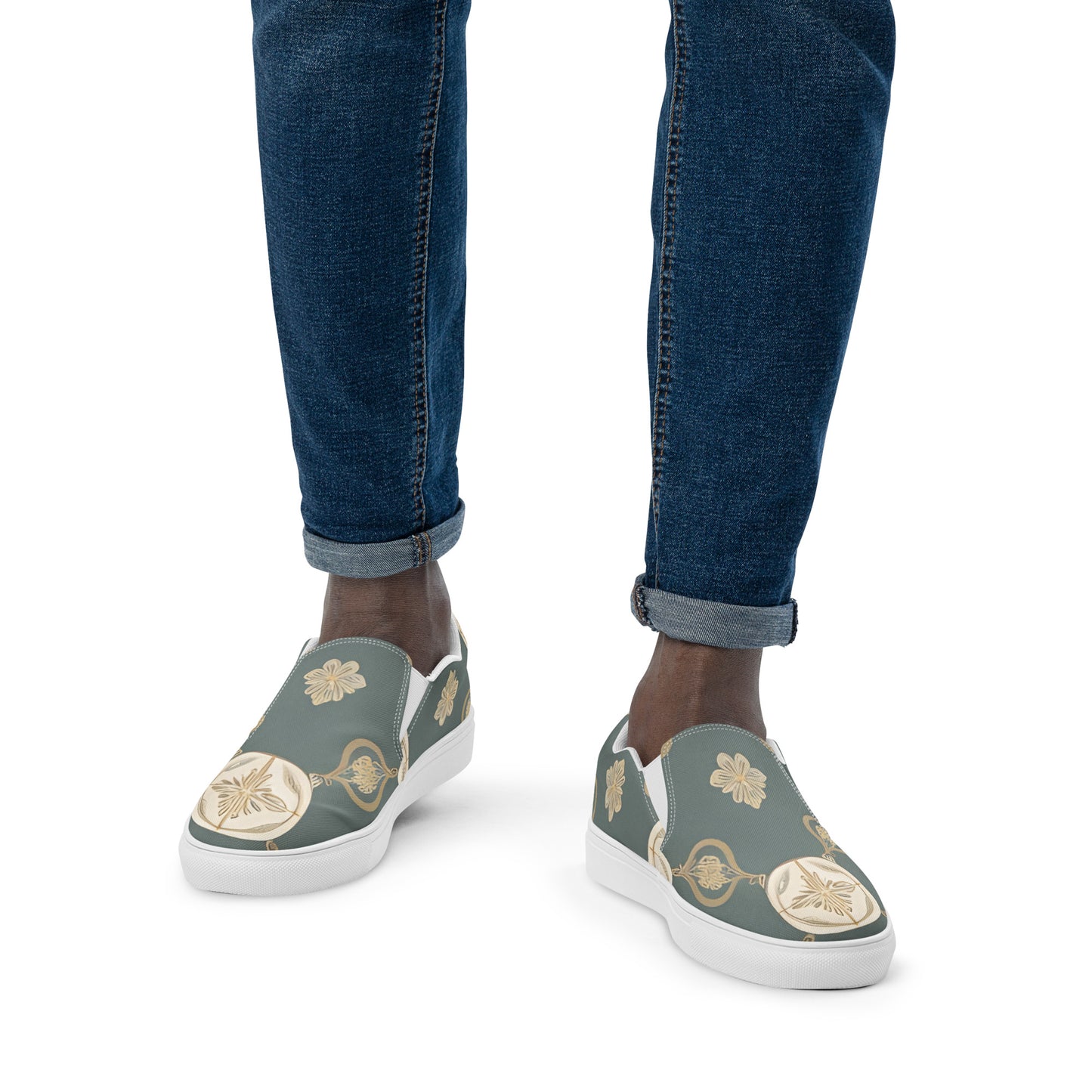 Men’s slip-on canvas shoes