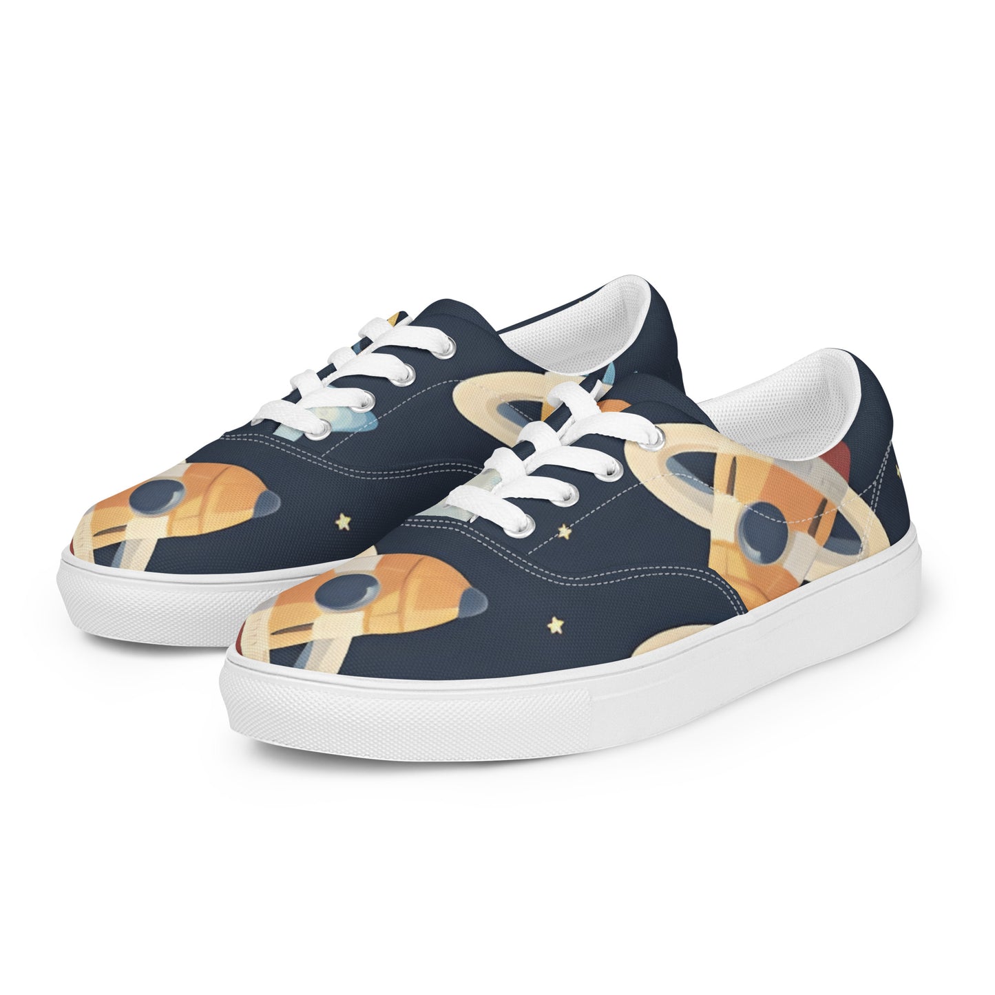 Women’s lace-up canvas shoes