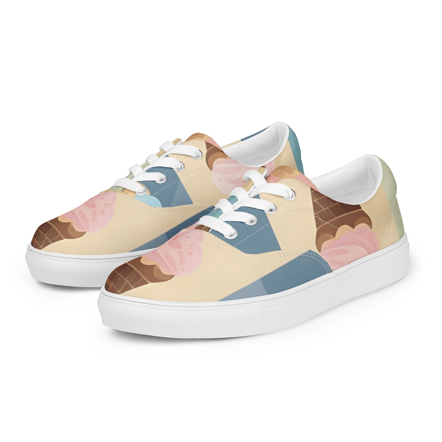 Women’s lace-up canvas shoes