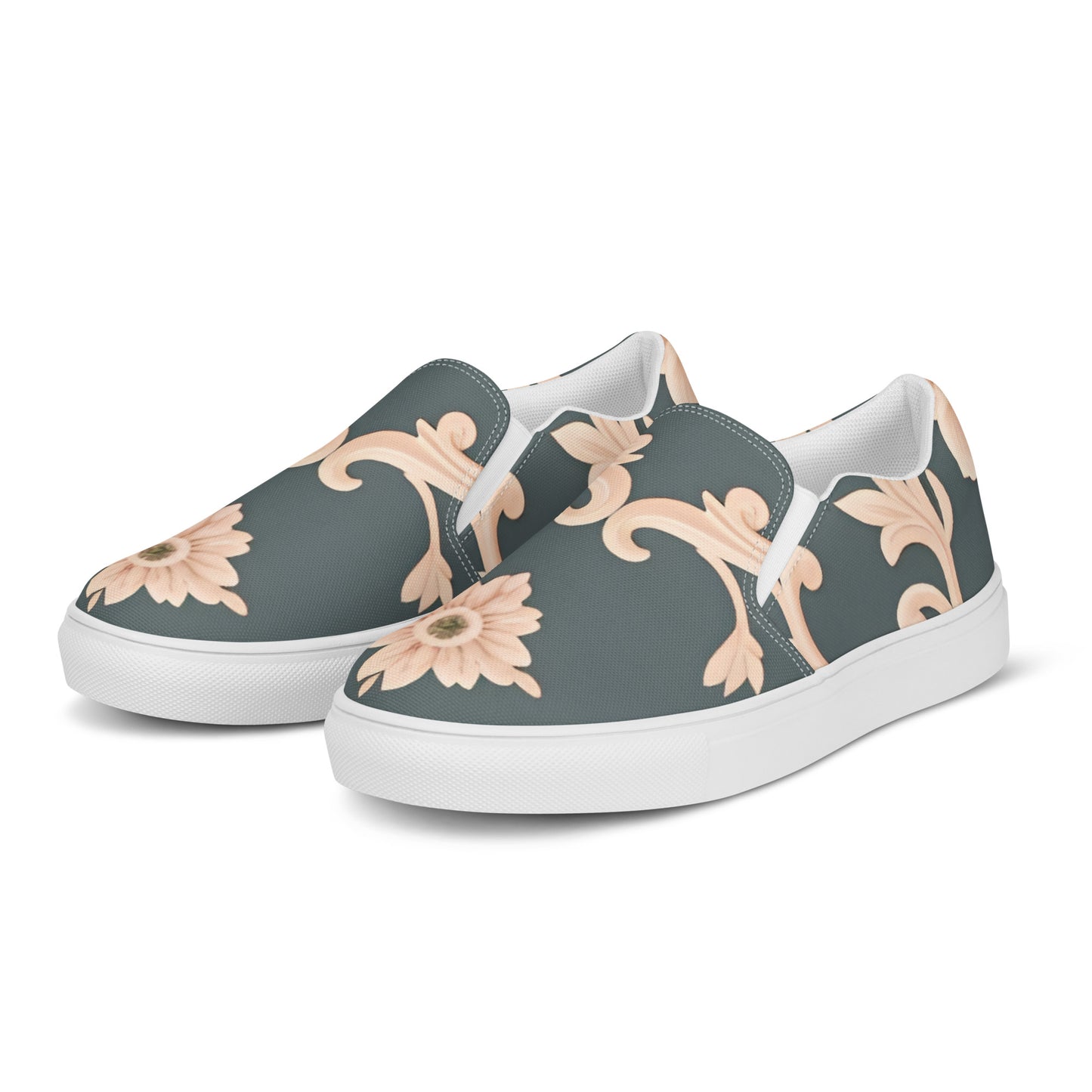 Women’s slip-on canvas shoes