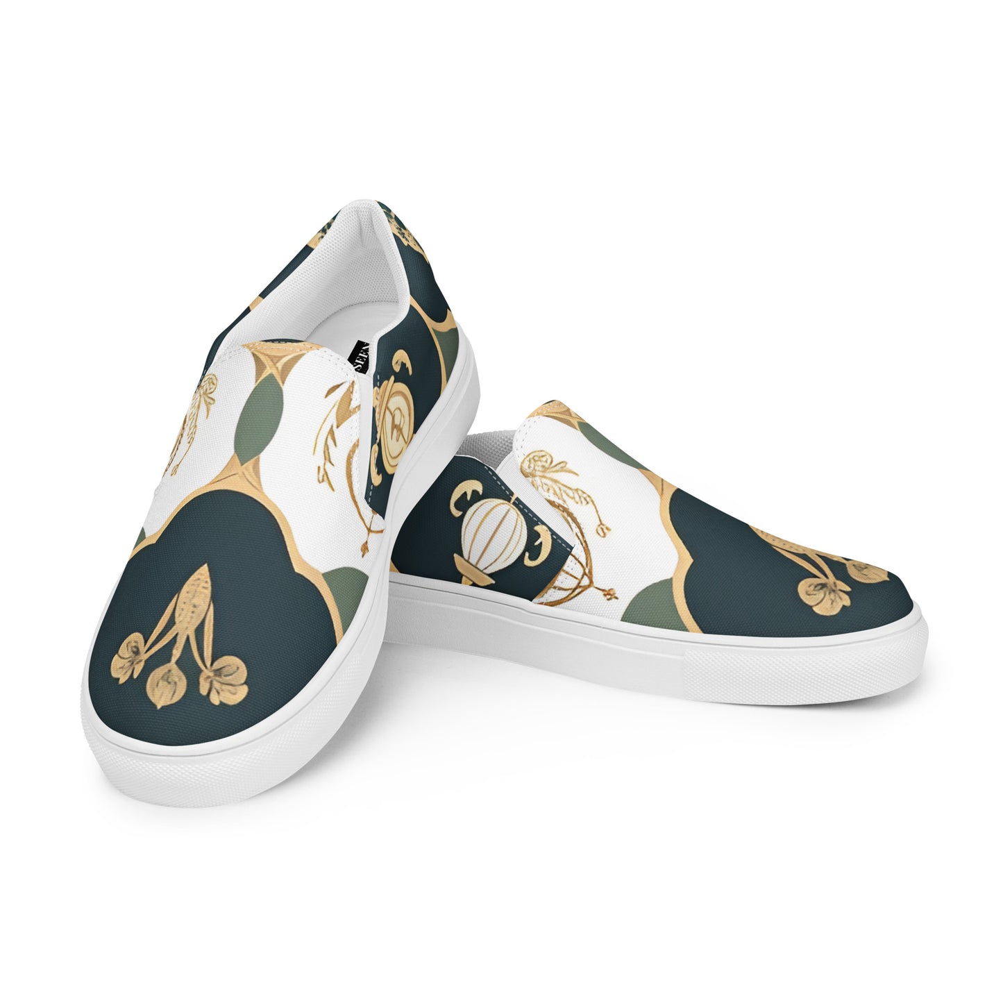 Women’s slip-on canvas shoes