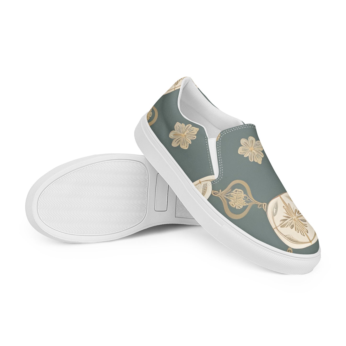 Women’s slip-on canvas shoes