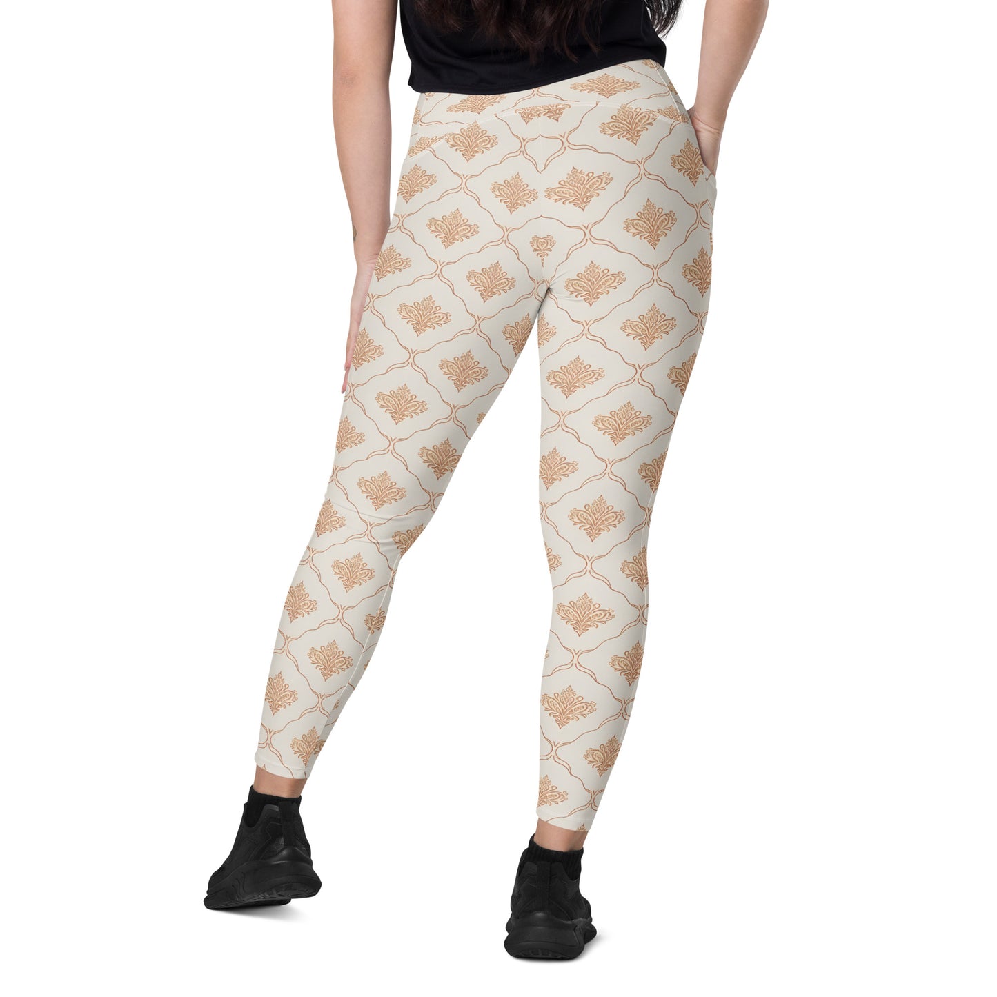 Crossover leggings with pockets