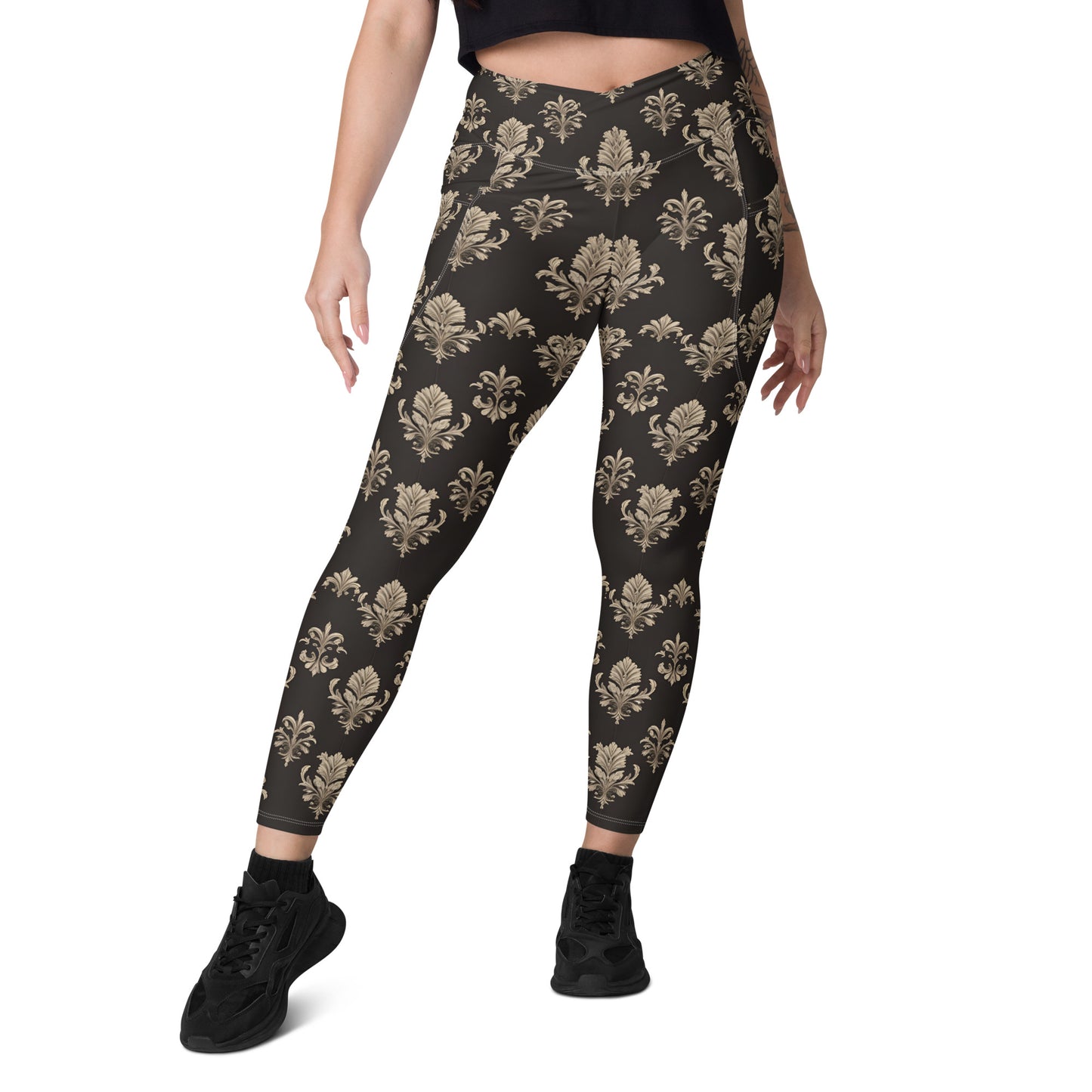 Crossover leggings with pockets