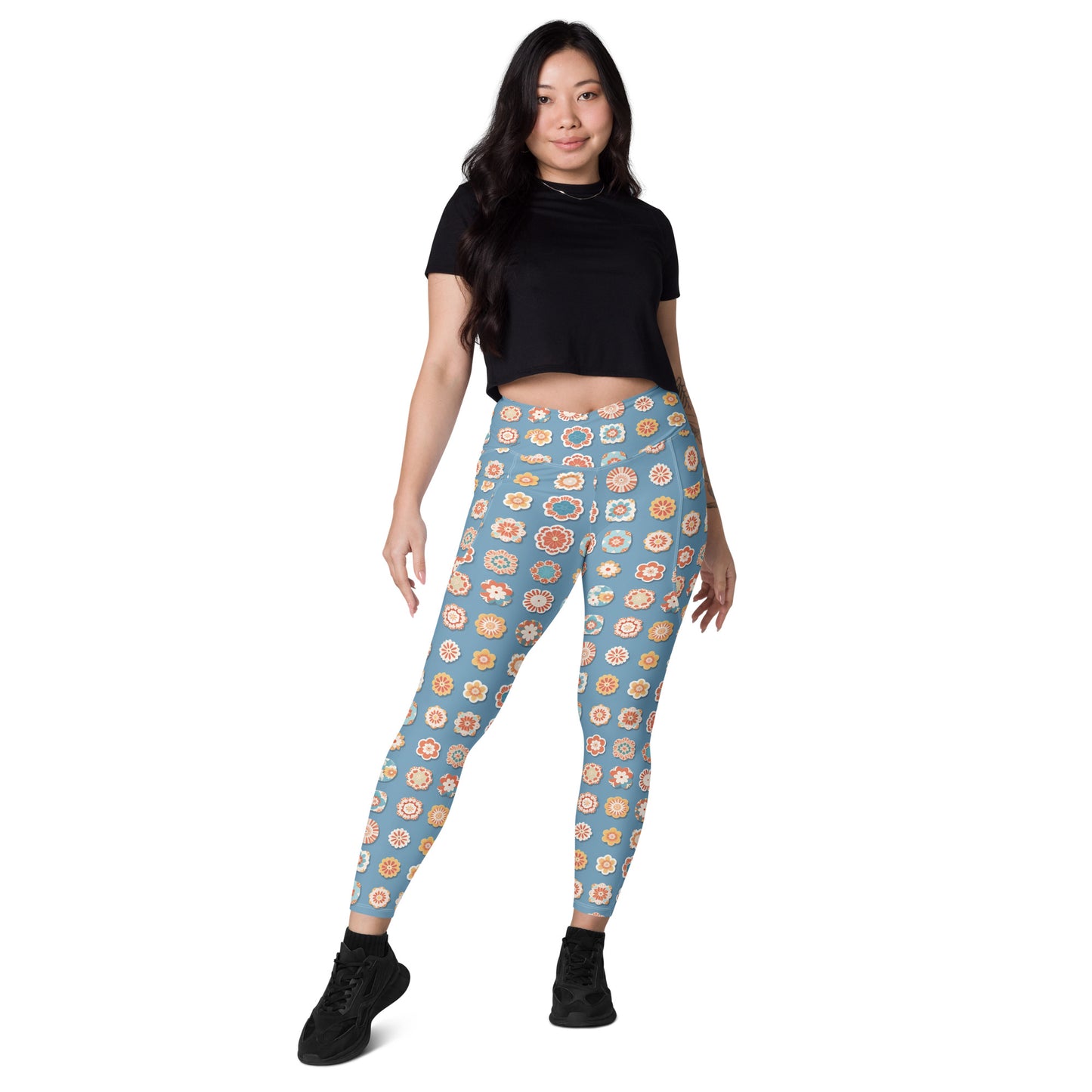 Crossover leggings with pockets