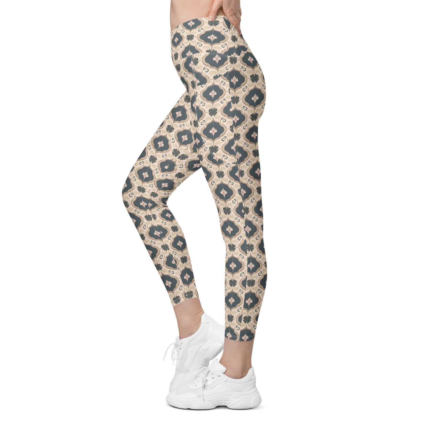 Crossover leggings with pockets