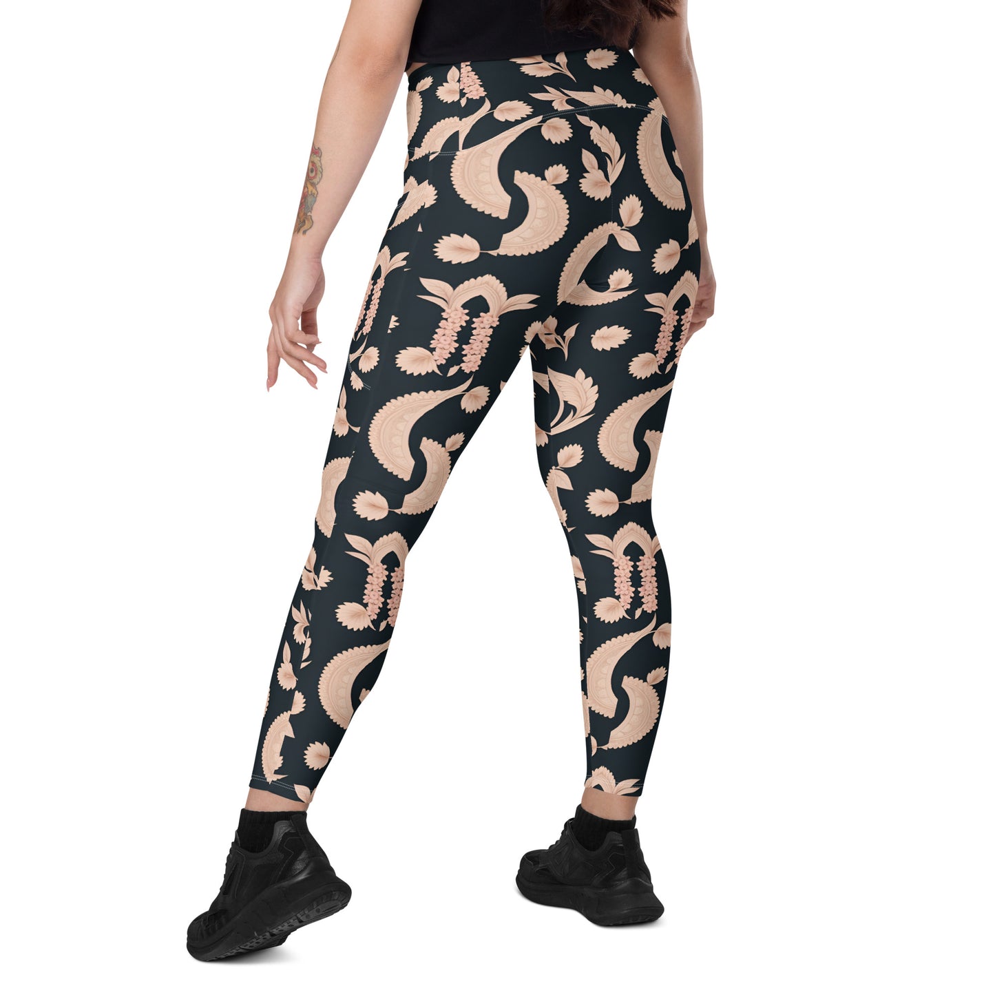 Crossover leggings with pockets