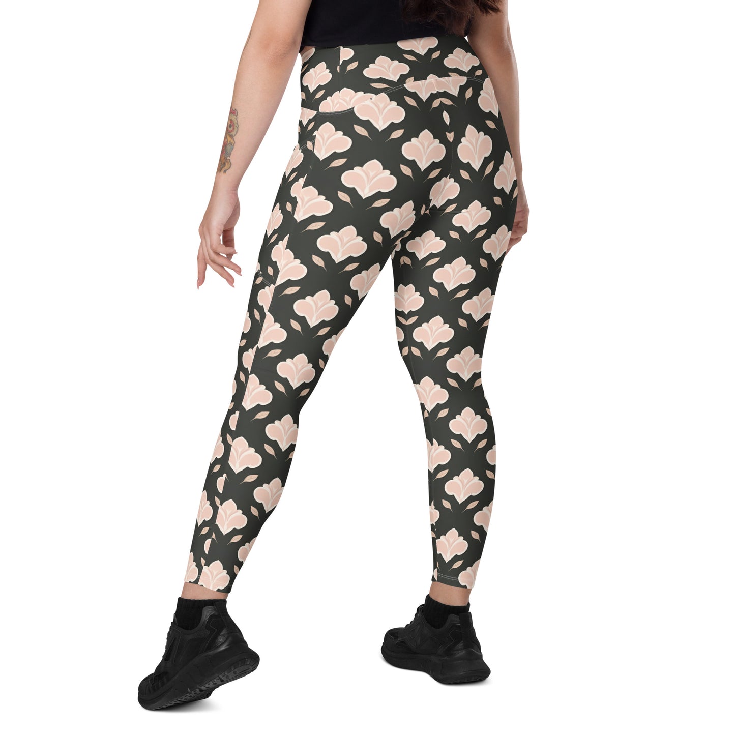 Crossover leggings with pockets