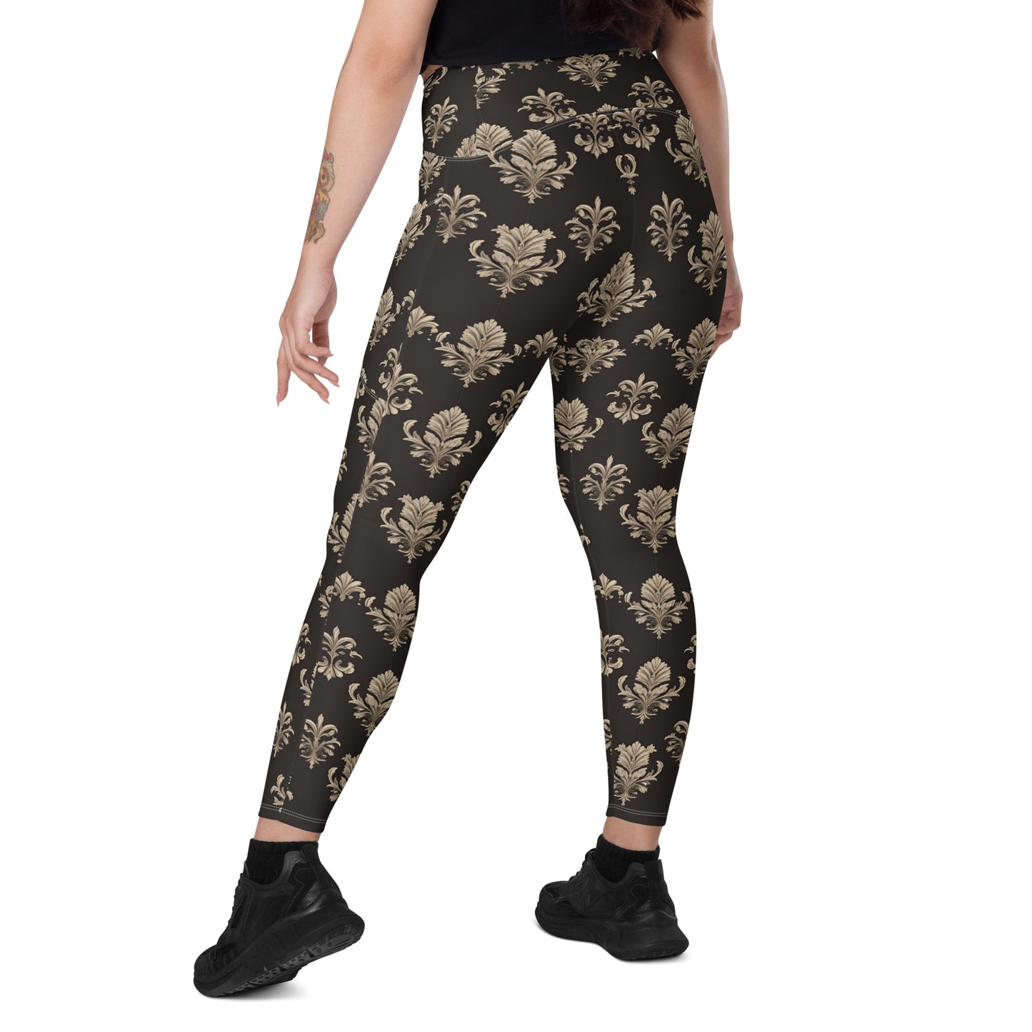 Crossover leggings with pockets