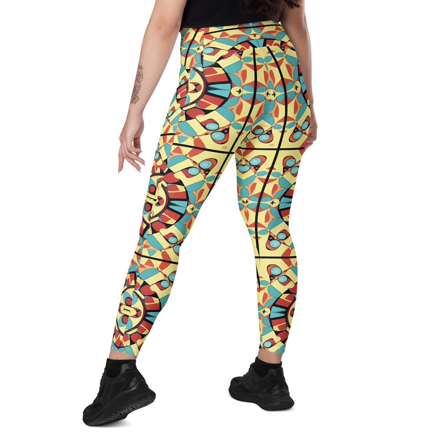 Crossover leggings with pockets