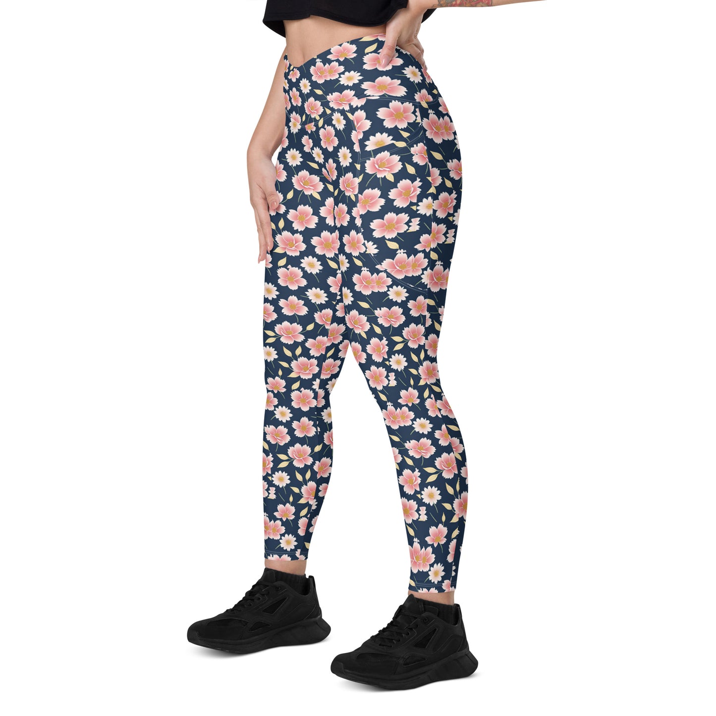 Crossover leggings with pockets