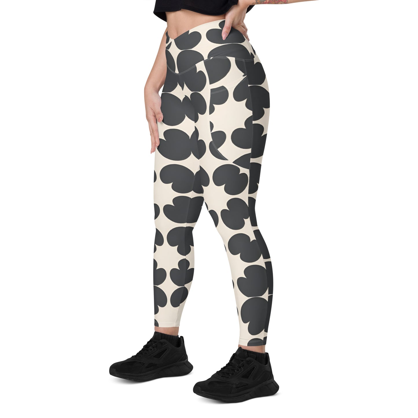 Crossover leggings with pockets