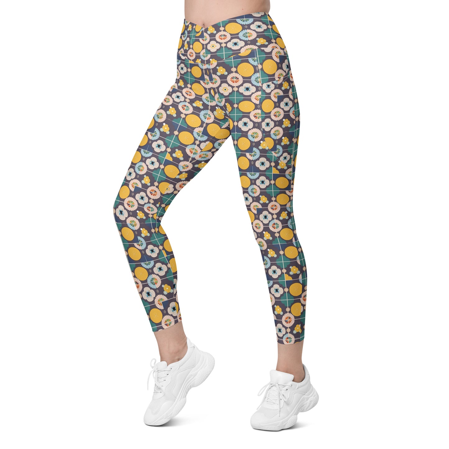 Crossover leggings with pockets