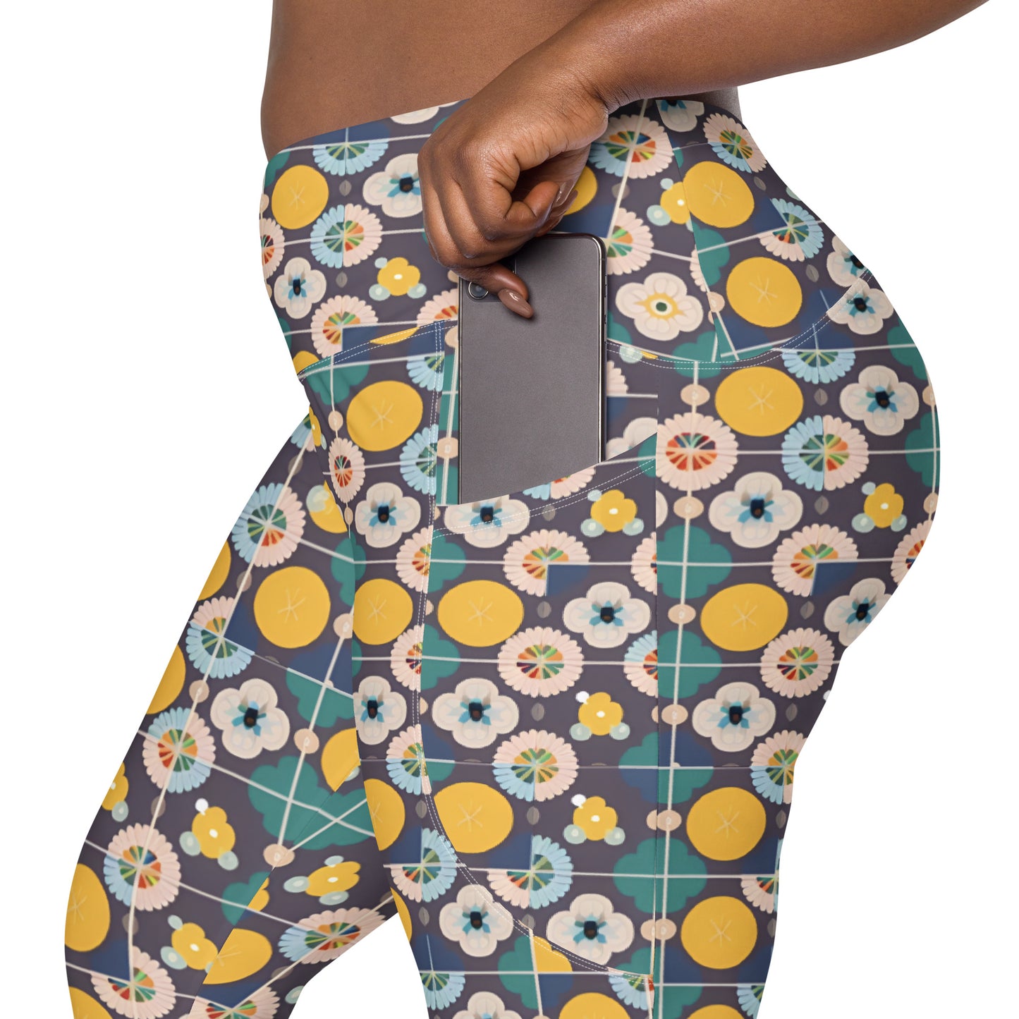 Crossover leggings with pockets