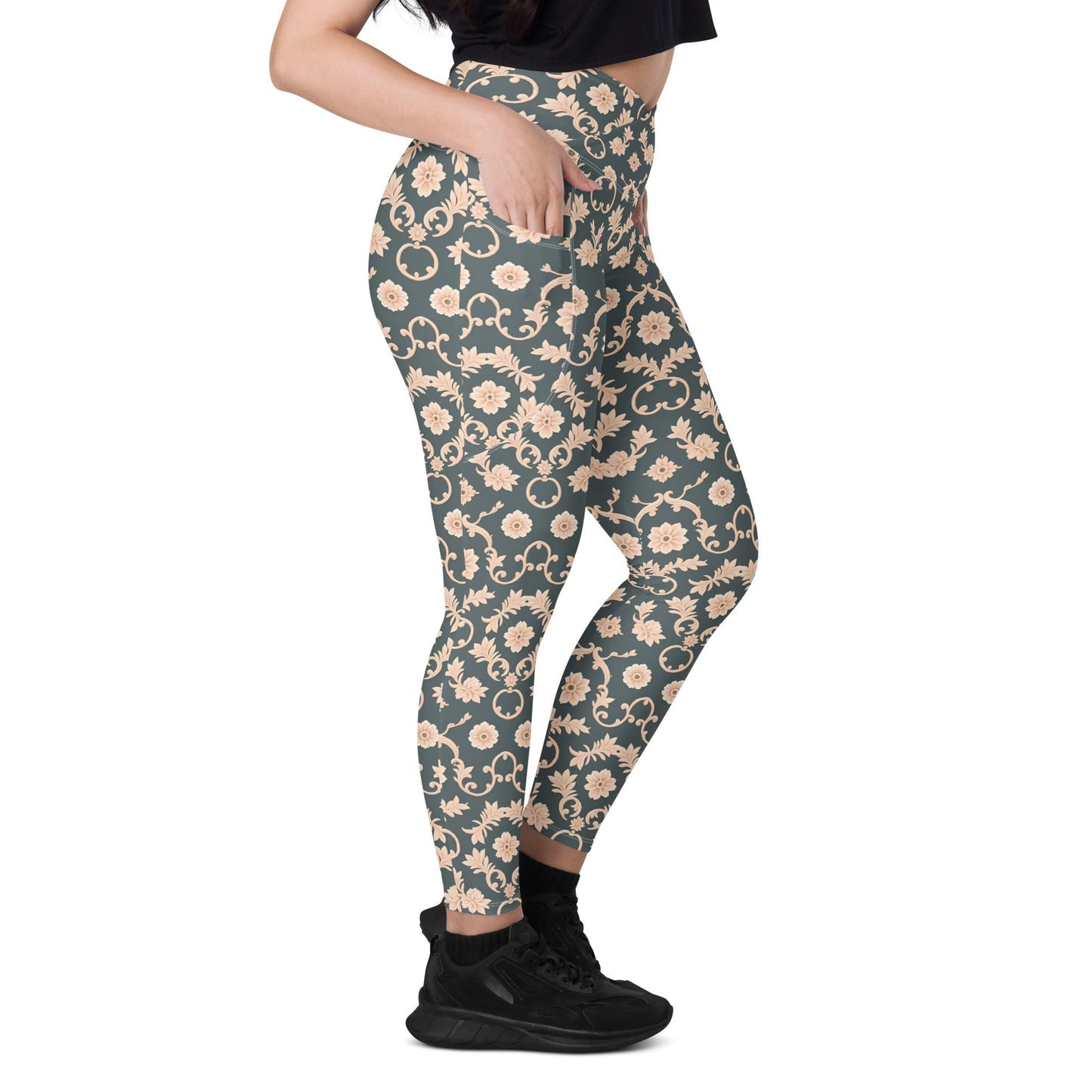 Crossover leggings with pockets