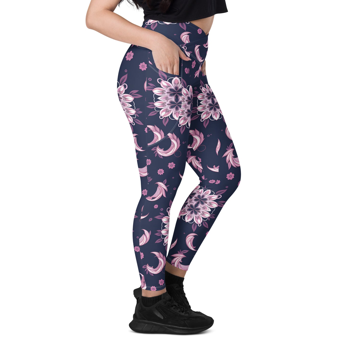 Crossover leggings with pockets