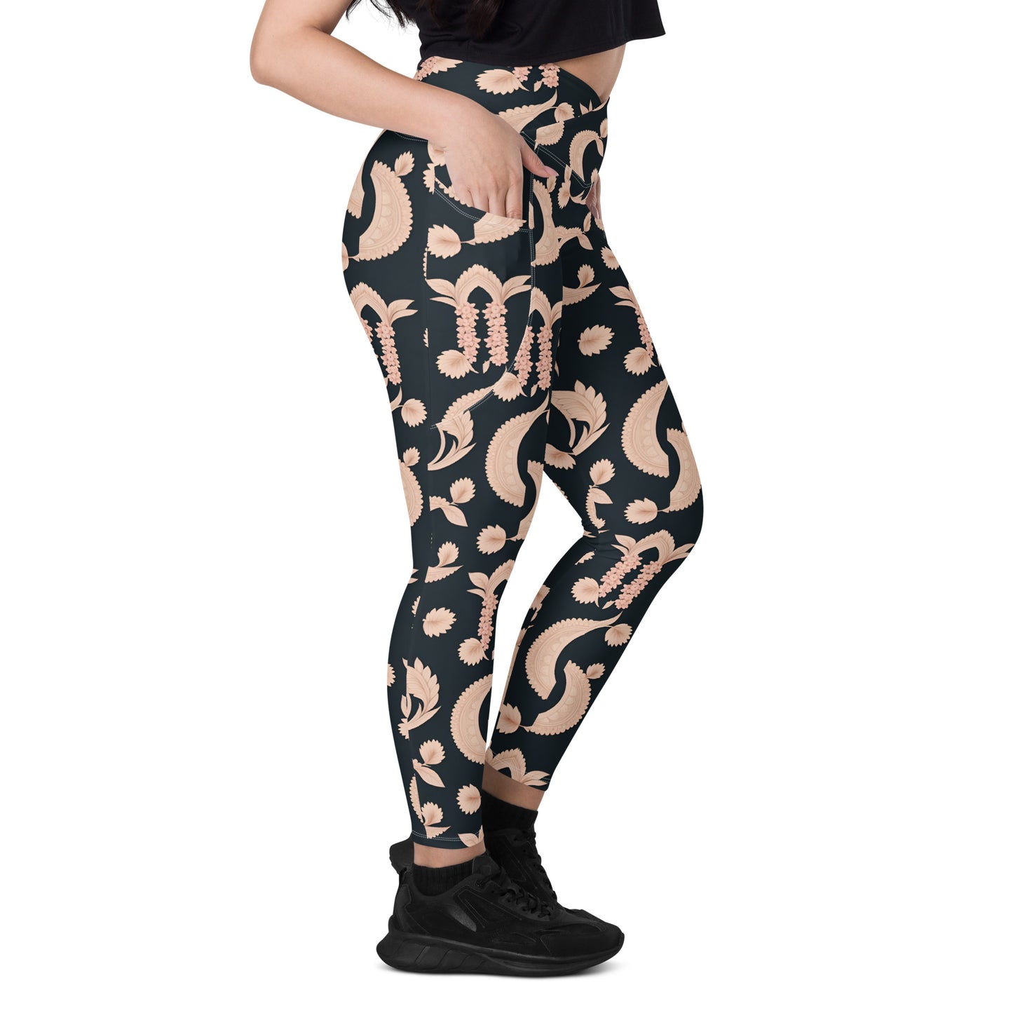 Crossover leggings with pockets