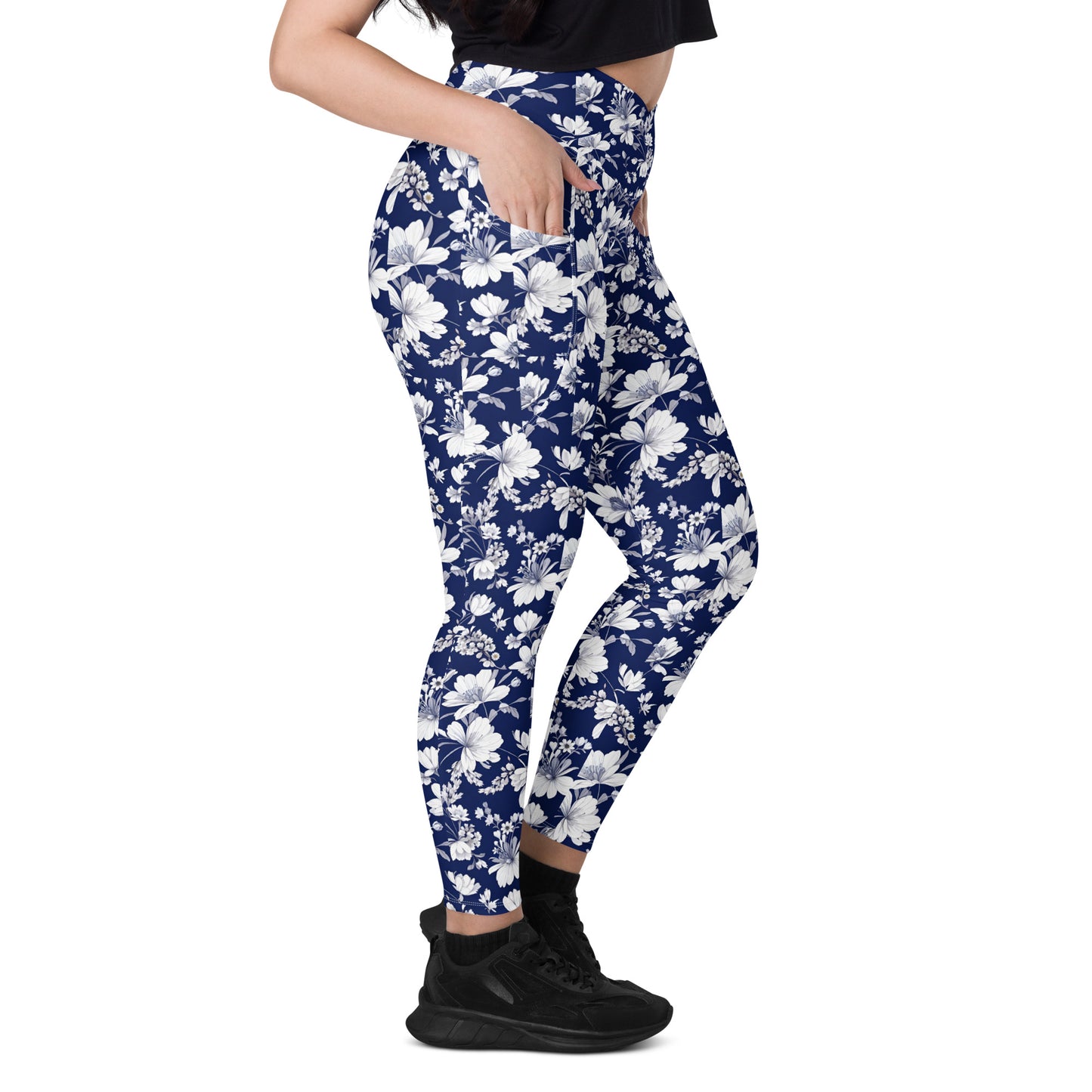 Crossover leggings with pockets