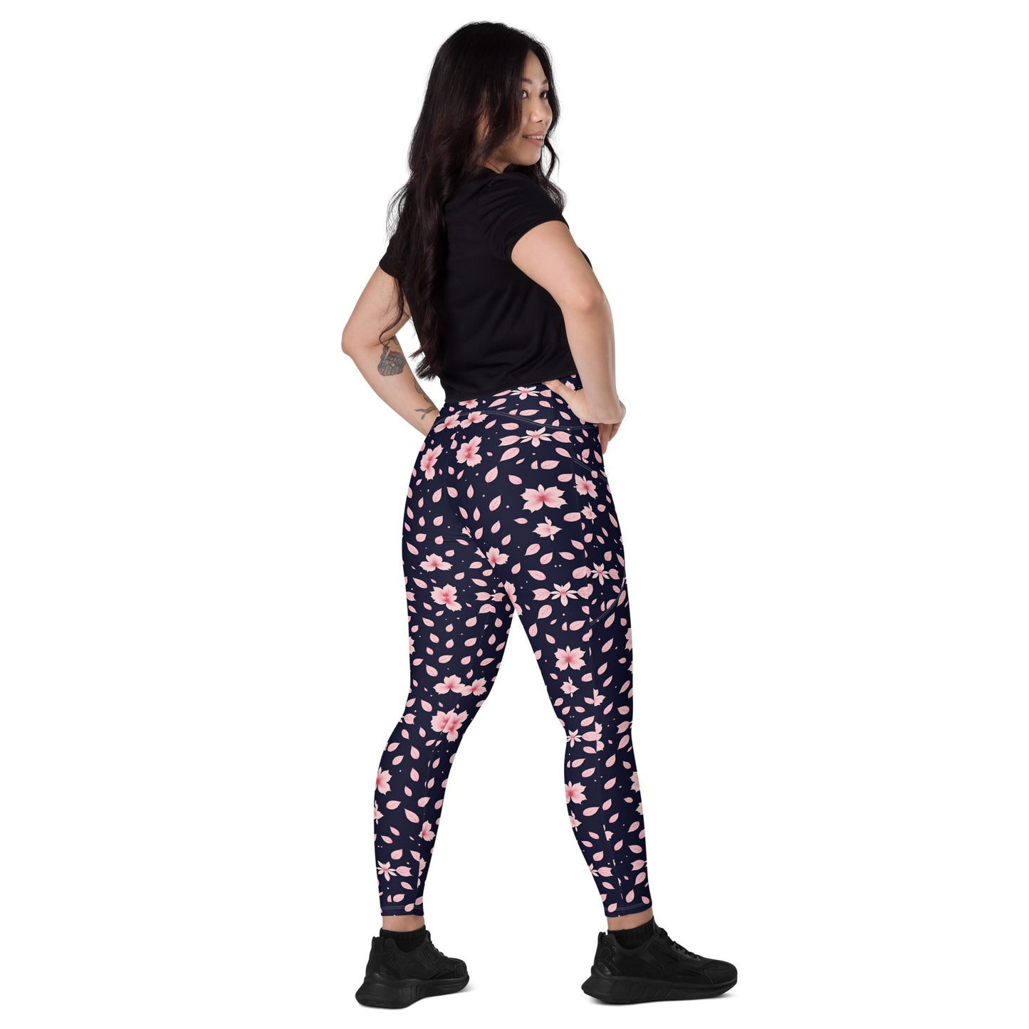 Crossover leggings with pockets