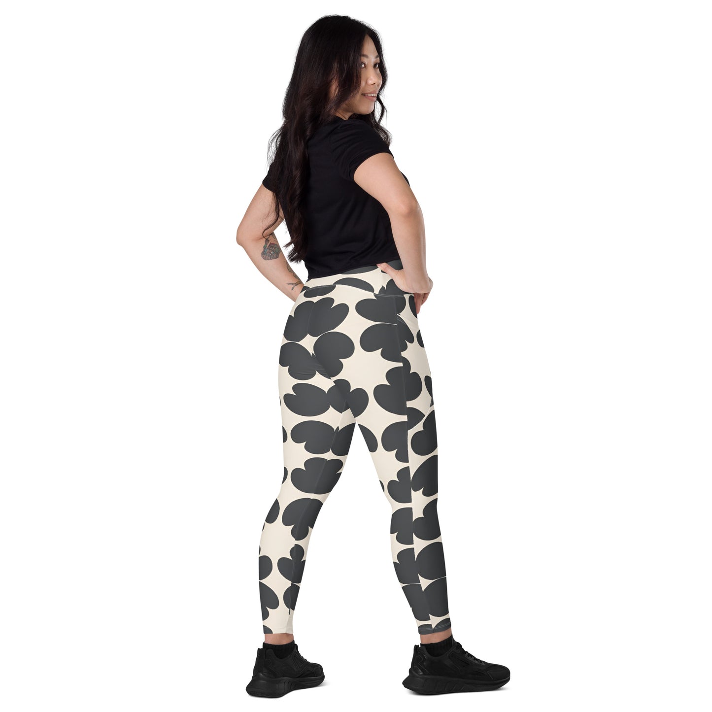 Crossover leggings with pockets