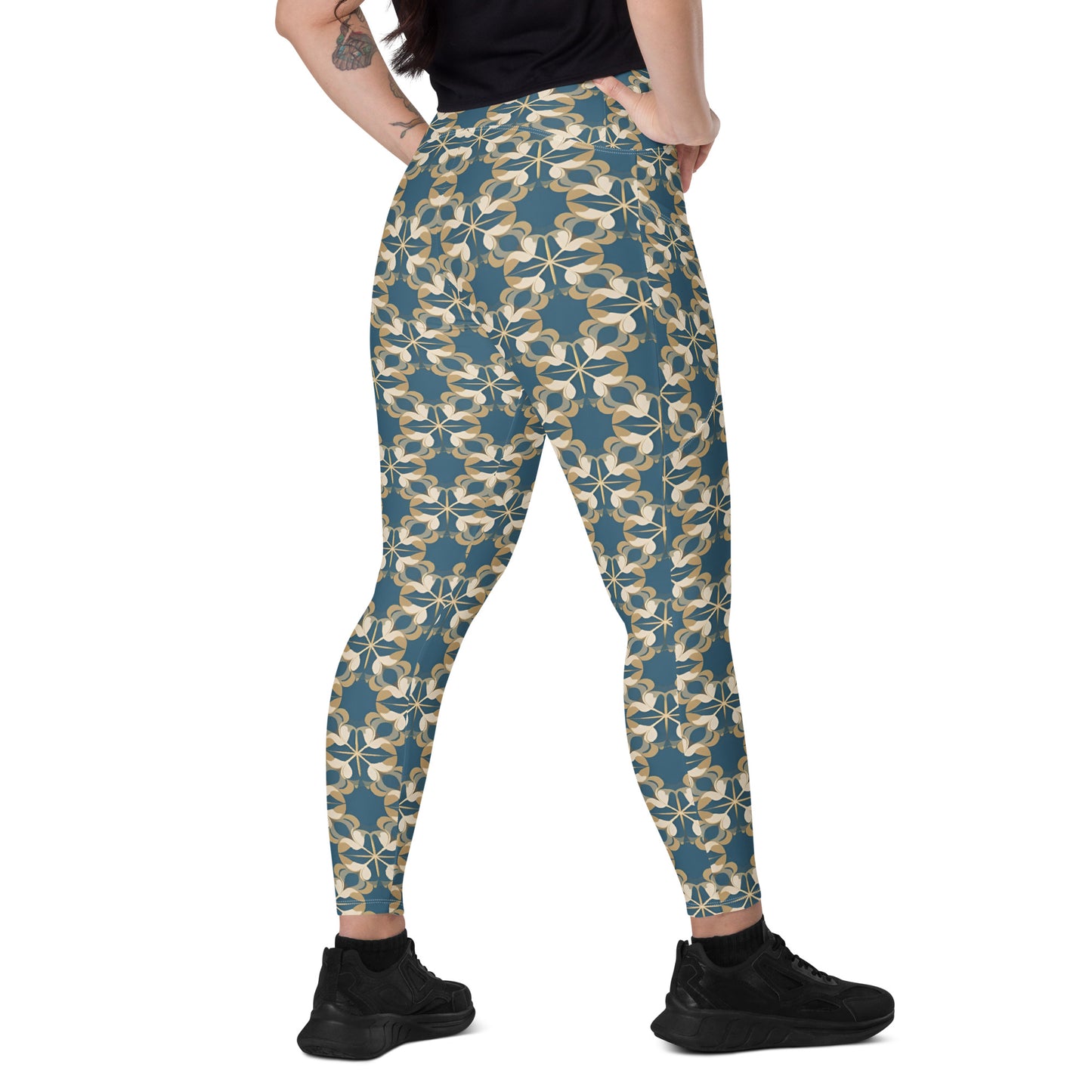 Crossover leggings with pockets