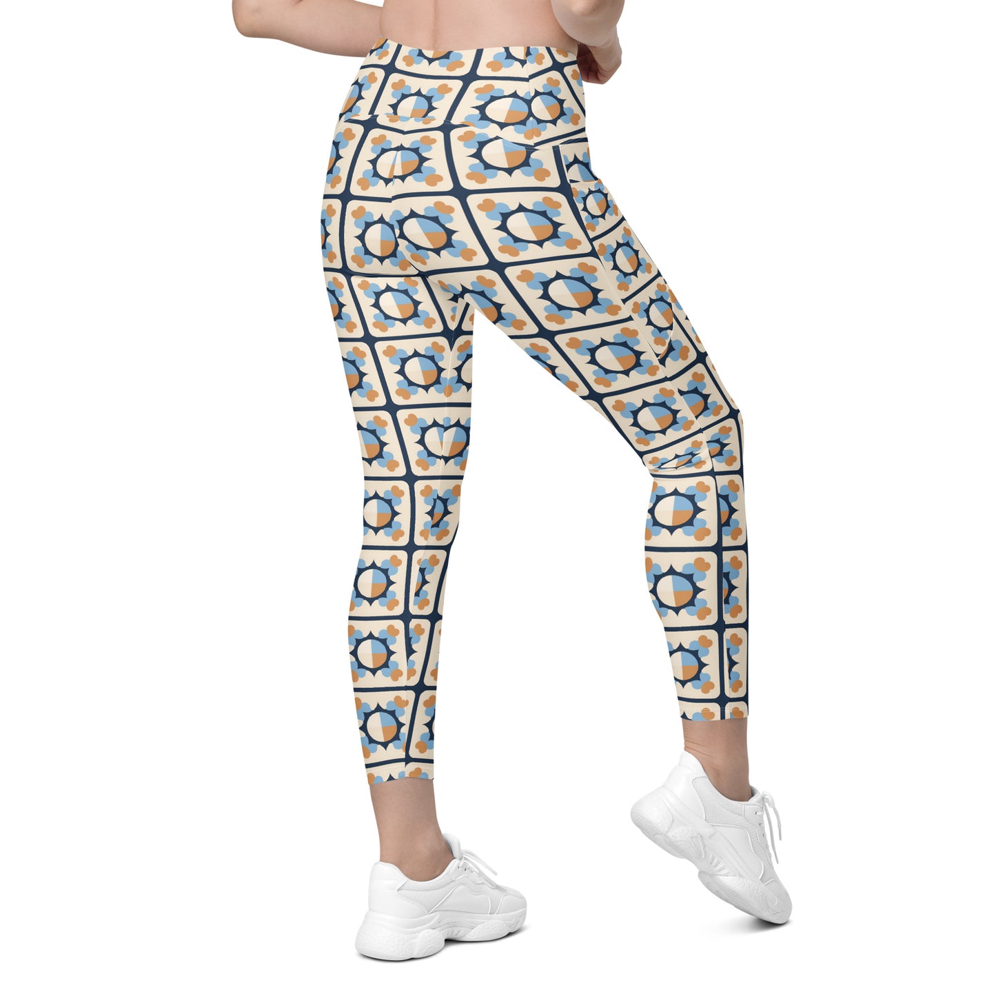 Crossover leggings with pockets