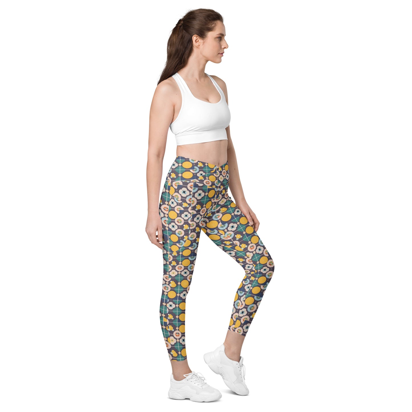 Crossover leggings with pockets