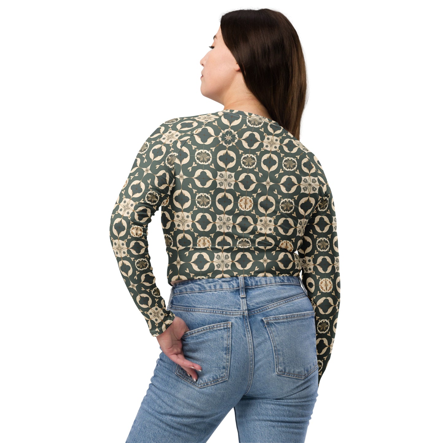 Recycled long-sleeve crop top