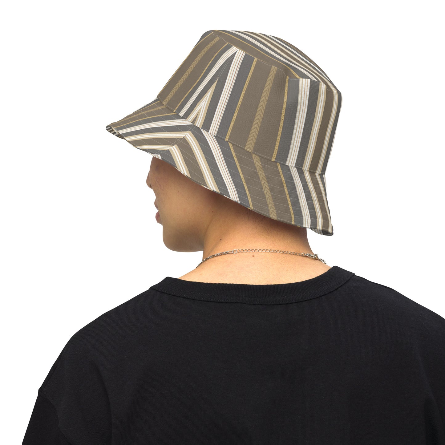 Reversible bucket hat