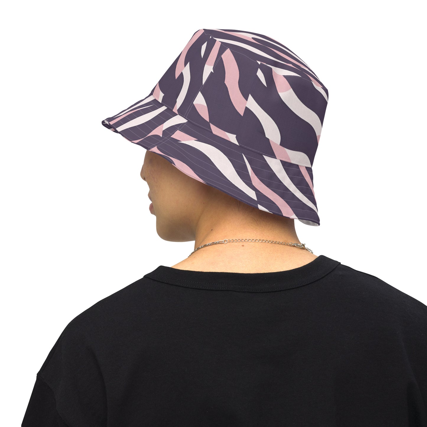 Reversible bucket hat