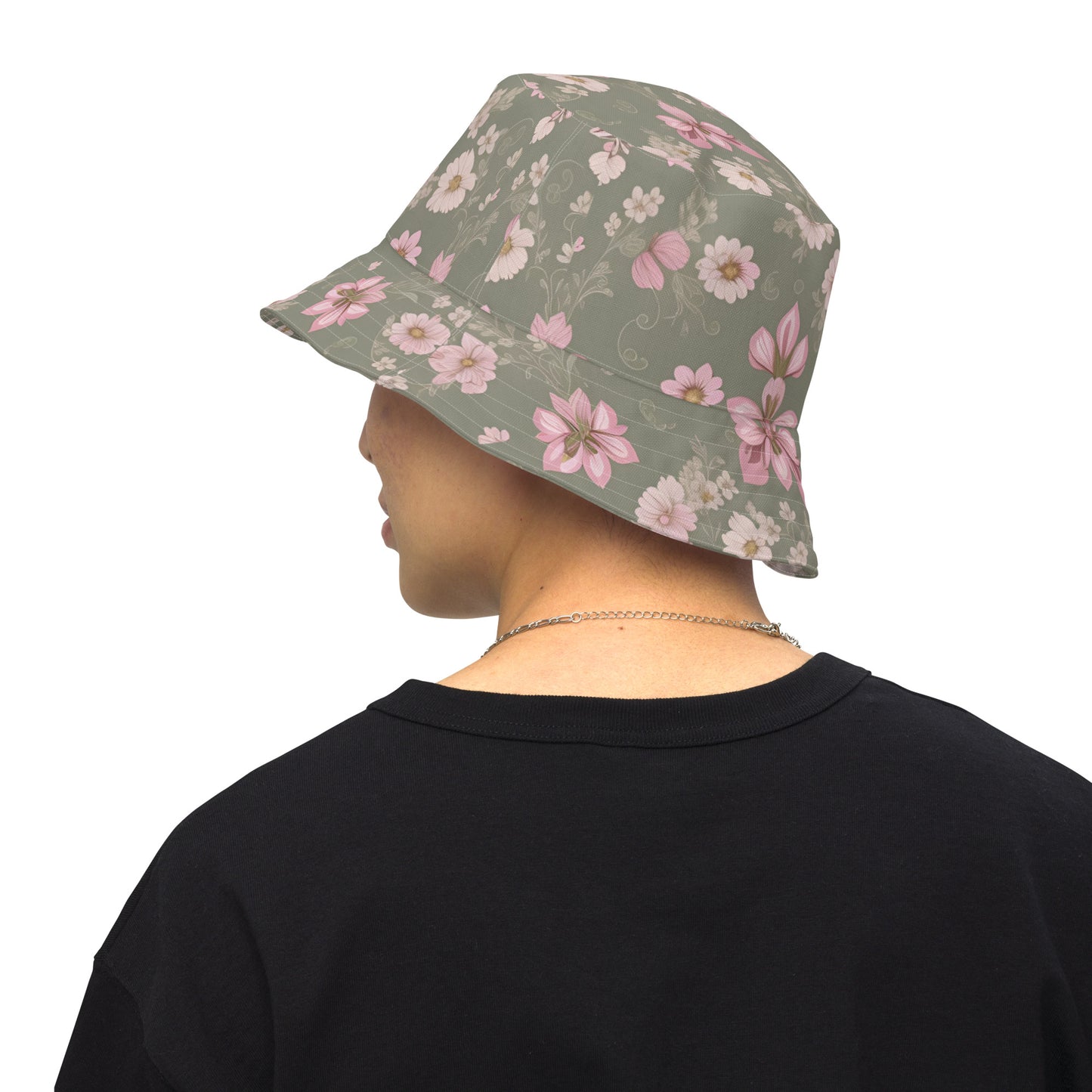 Reversible bucket hat