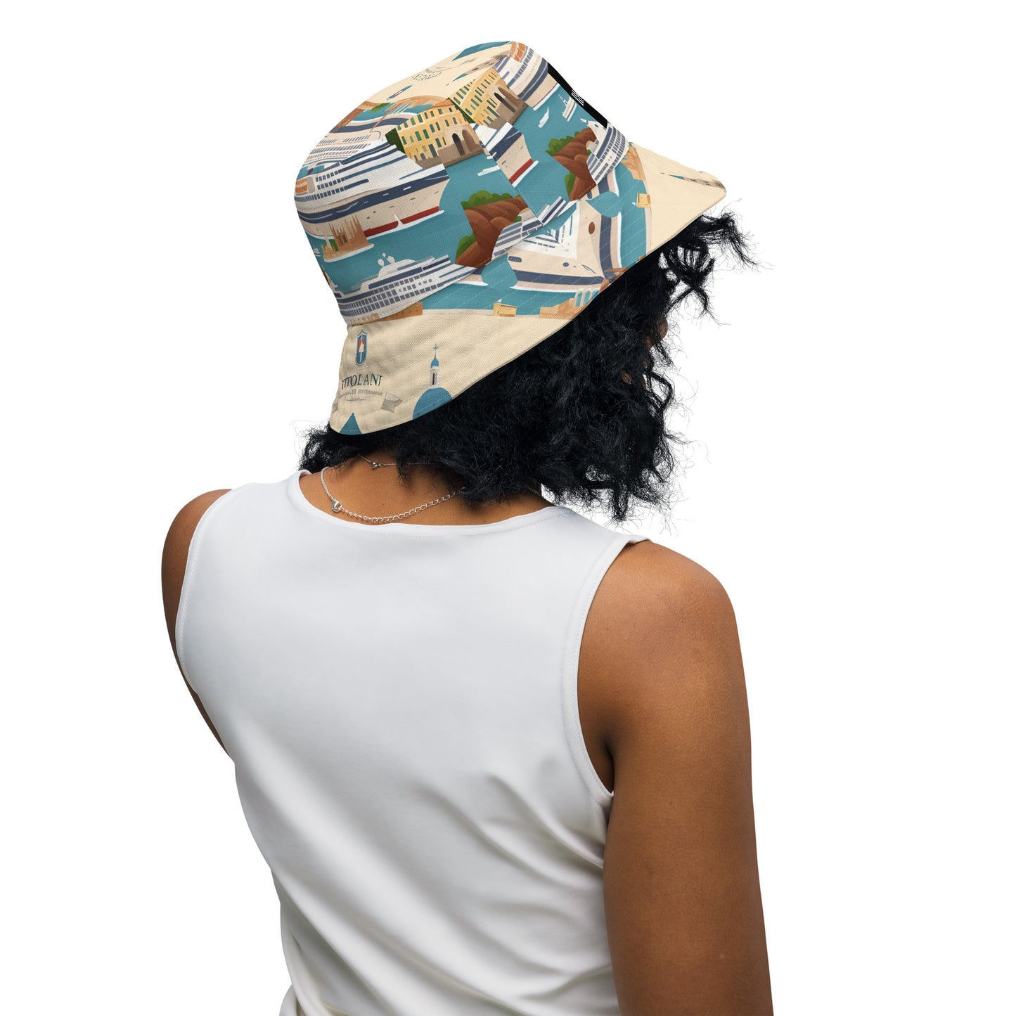 Reversible bucket hat