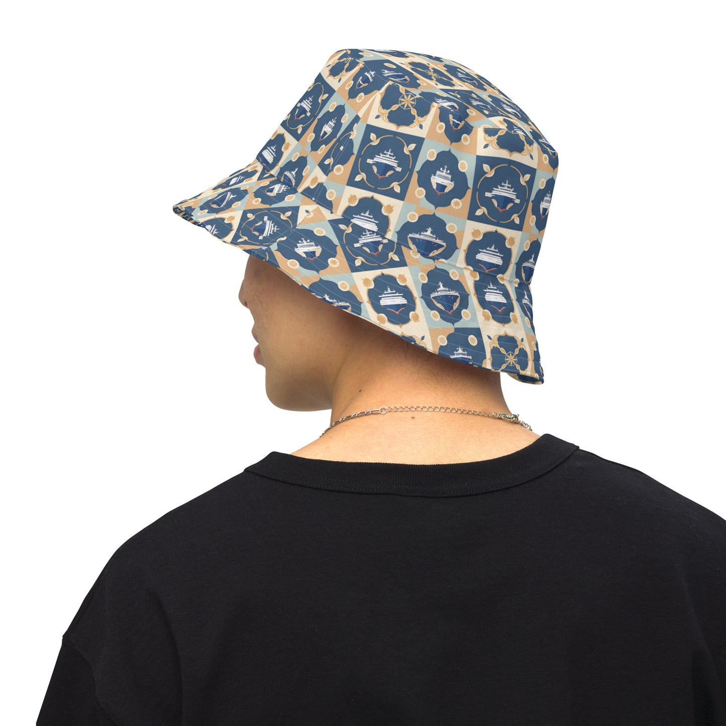 Reversible bucket hat