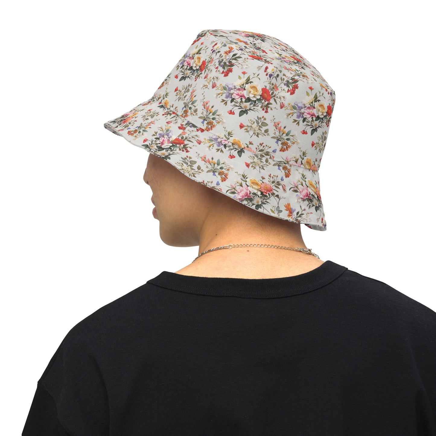 Reversible bucket hat