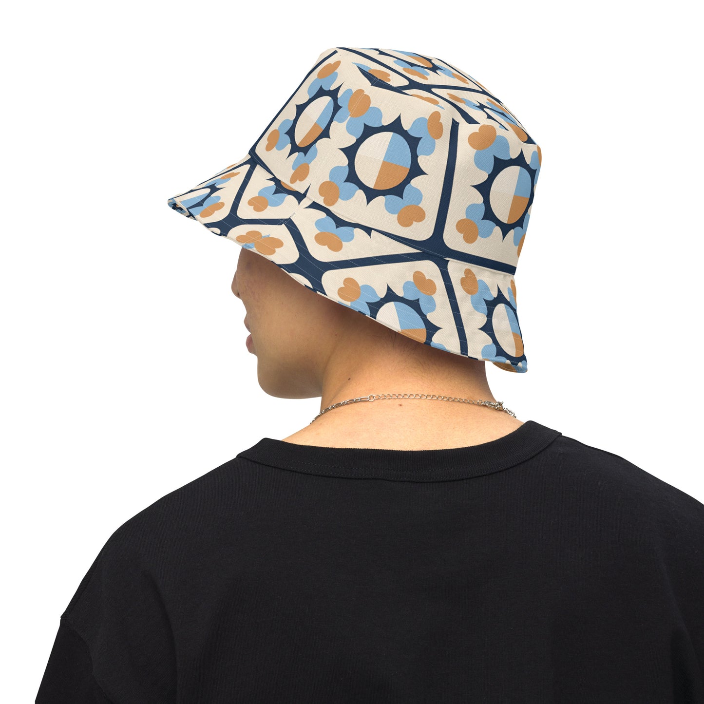 Reversible bucket hat