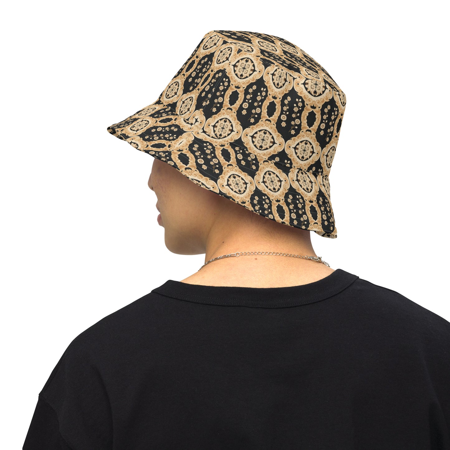 Reversible bucket hat