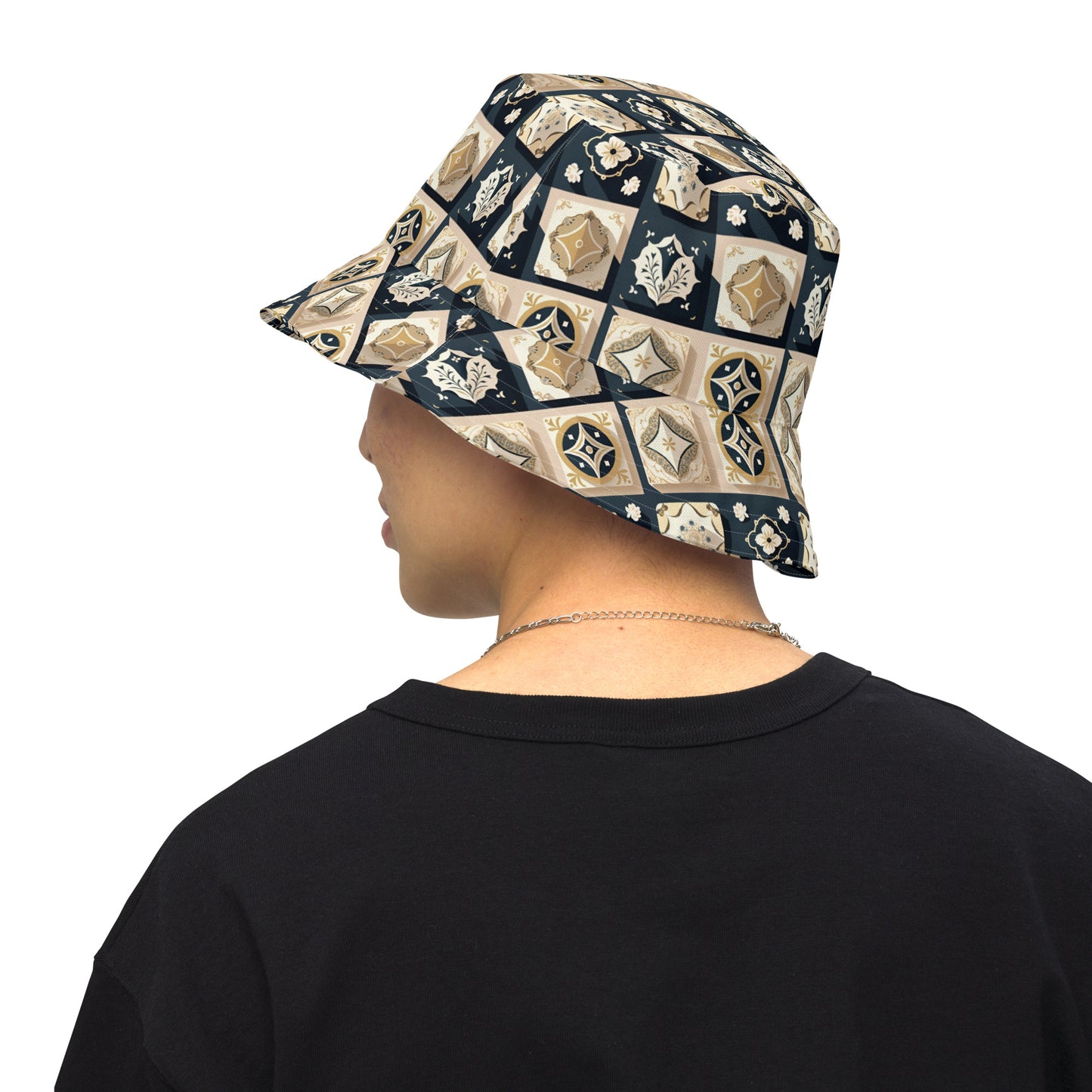 Reversible bucket hat