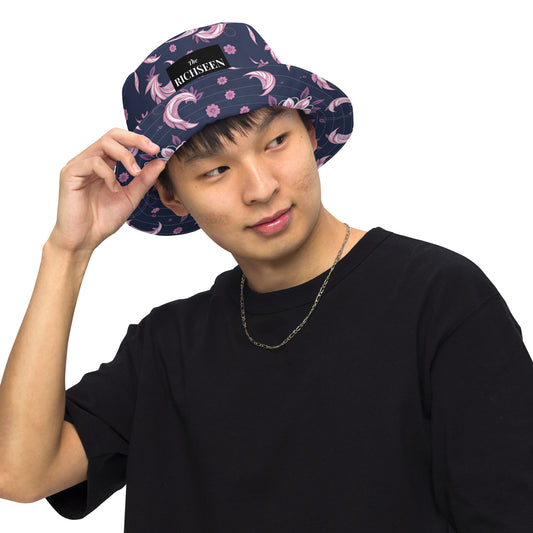 Reversible bucket hat