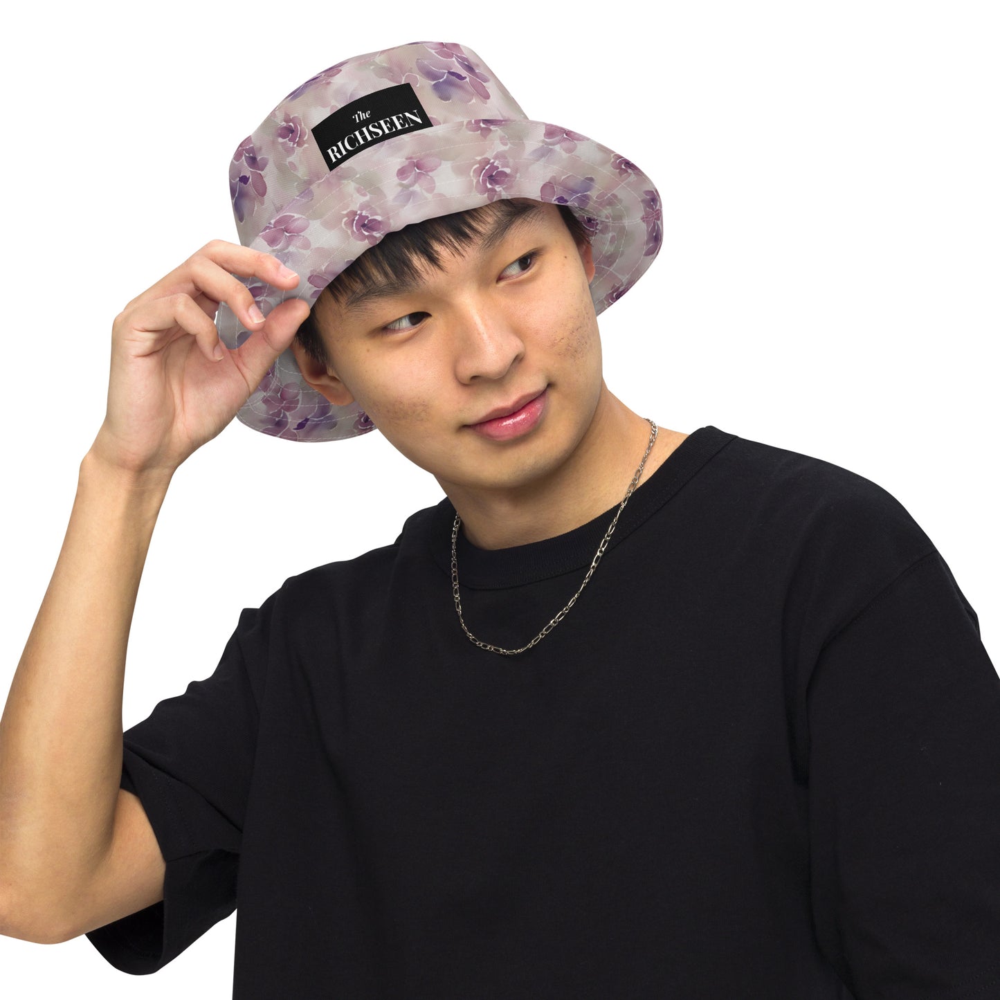 Reversible bucket hat