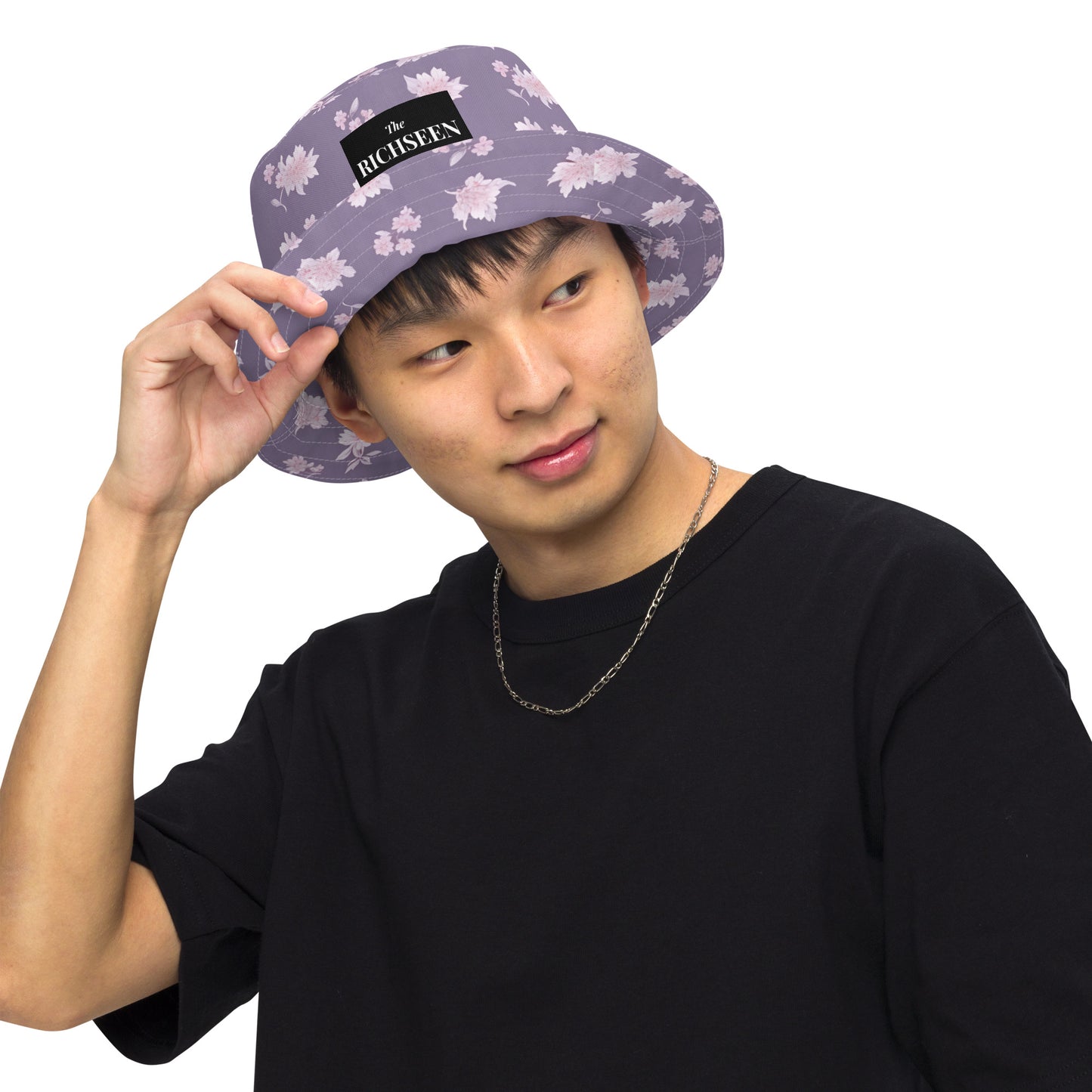 Reversible bucket hat