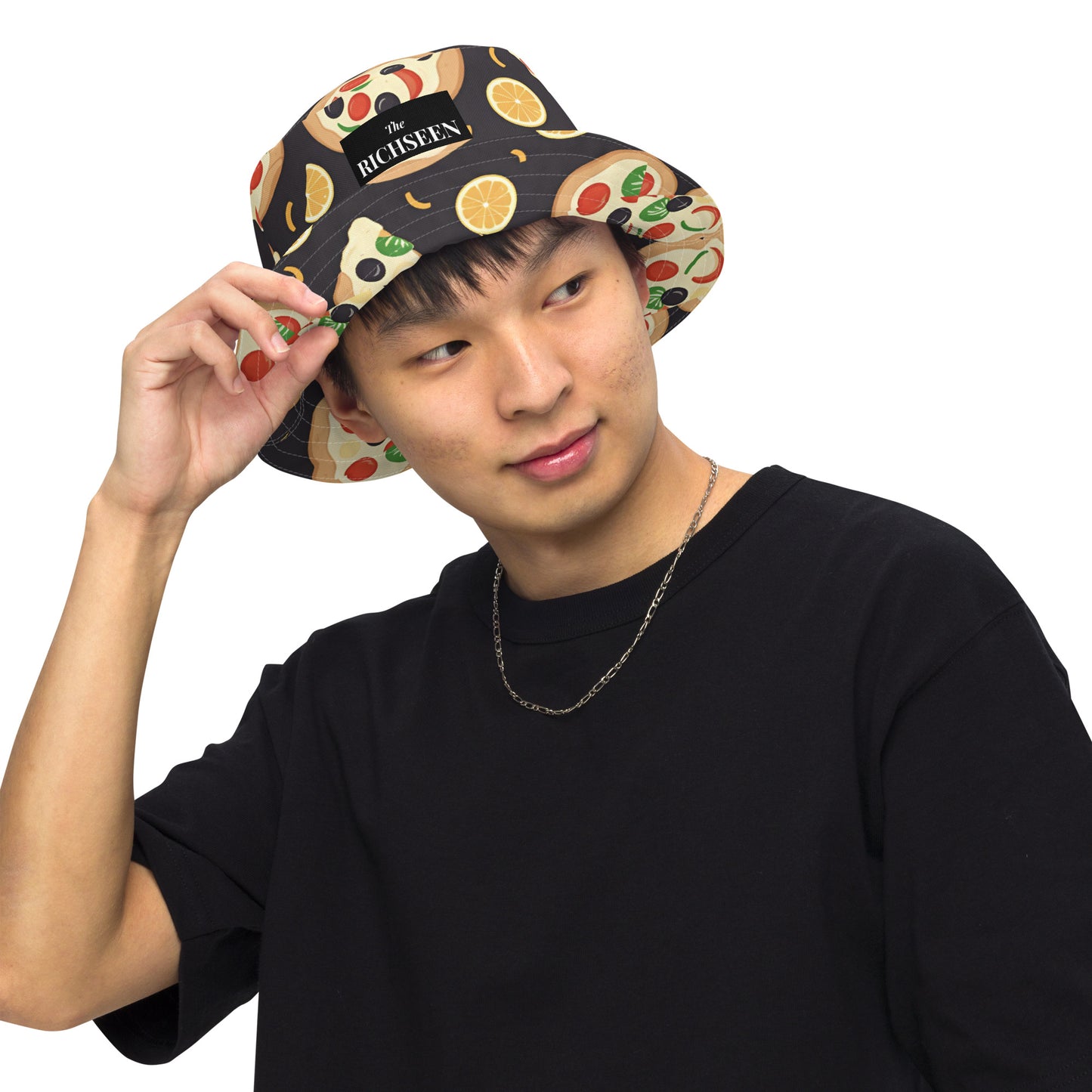 Reversible bucket hat