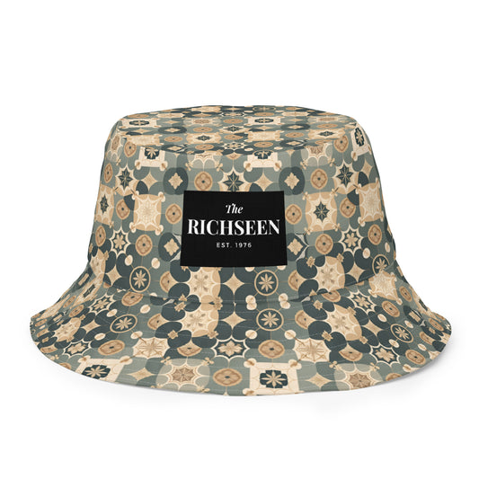 Reversible bucket hat