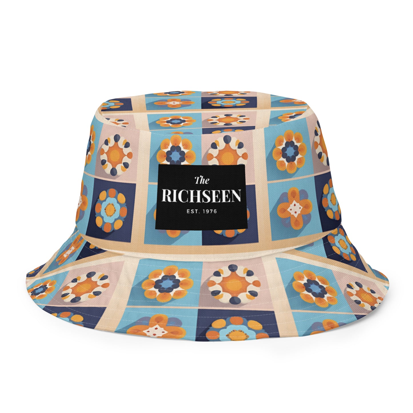 Reversible bucket hat