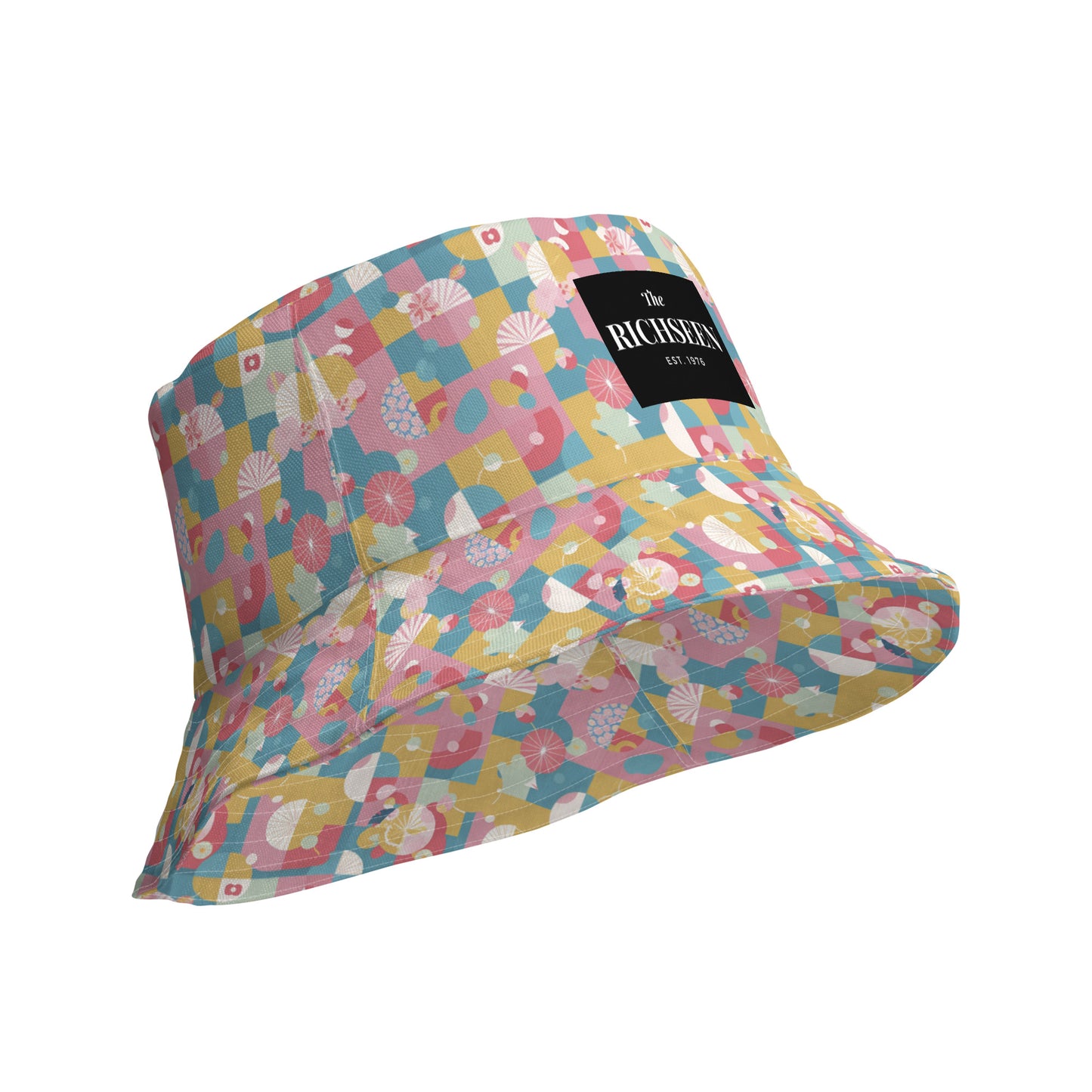 Reversible bucket hat