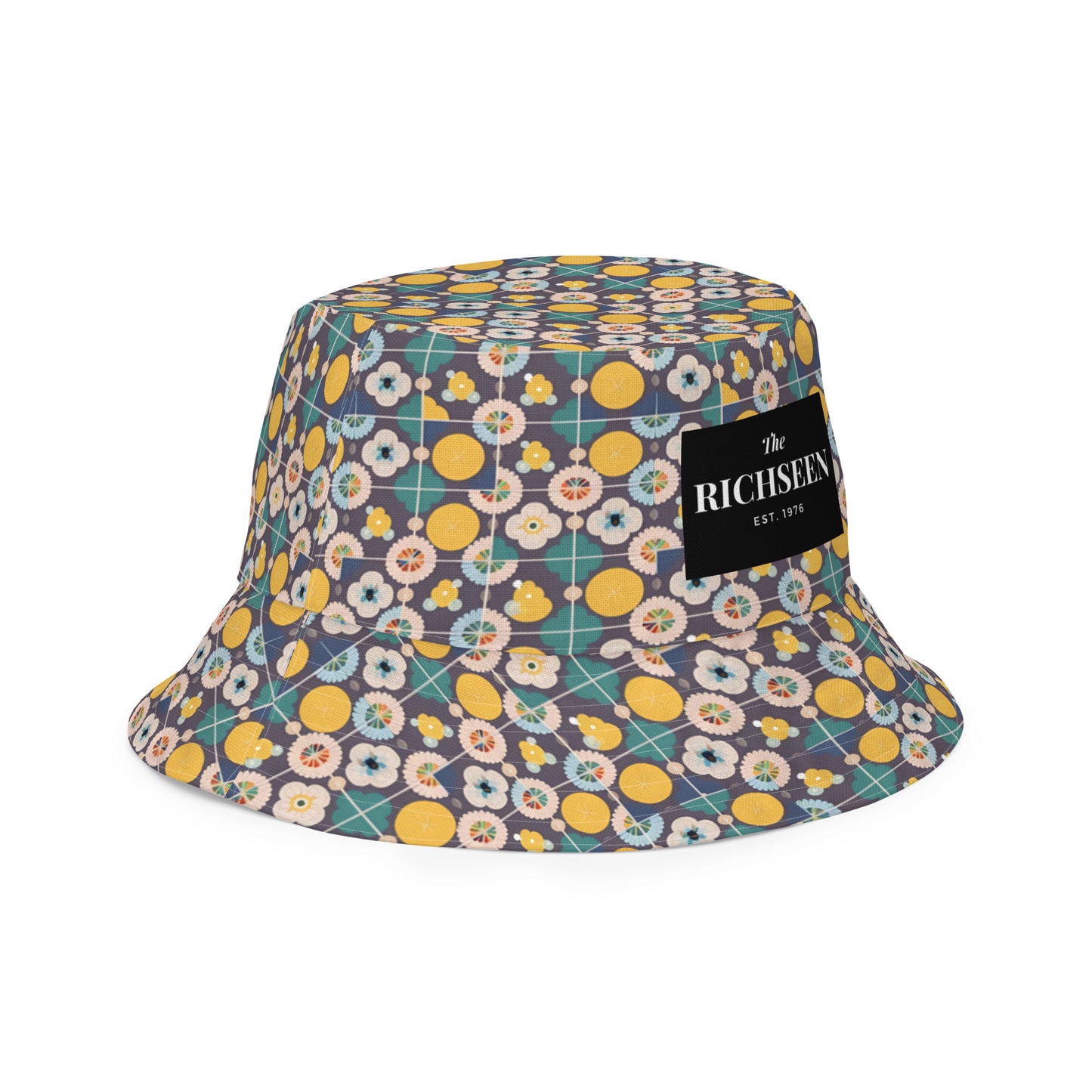 Reversible bucket hat