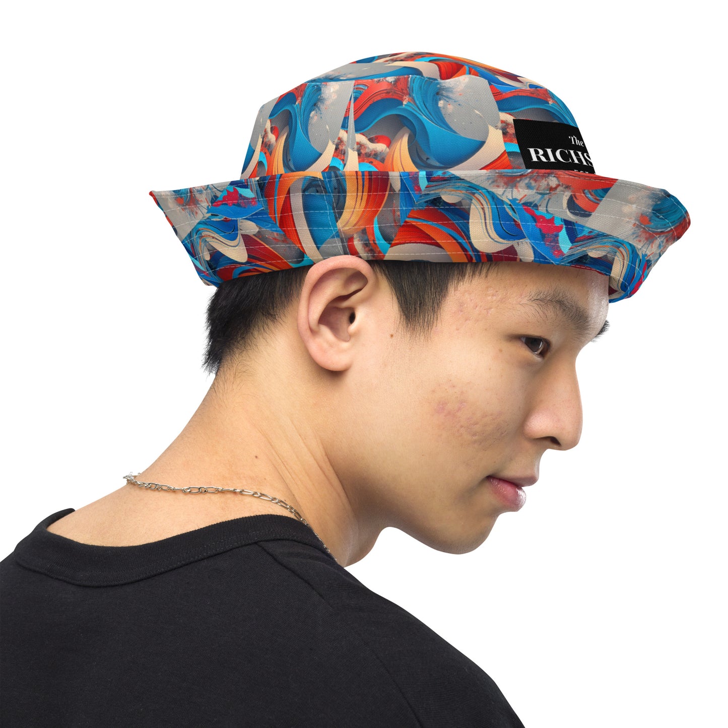 Reversible bucket hat