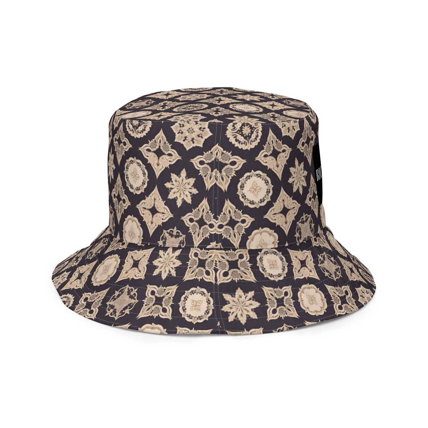 Reversible bucket hat