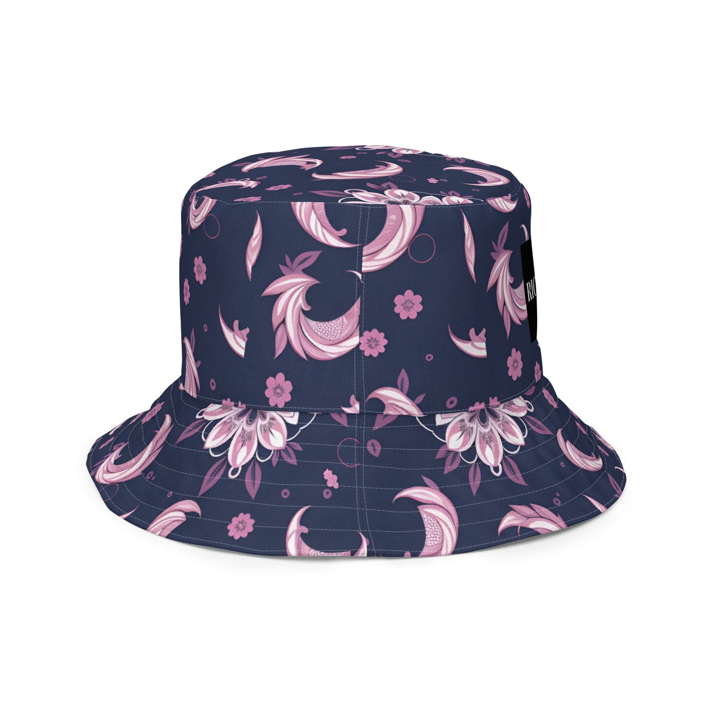 Reversible bucket hat